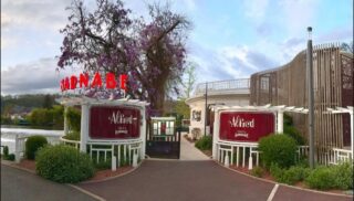 Un petit tour au marché et on se retrouve pour un excellent repas, au chaud…!!!! 😅🥰
À tout à l’heure !! 😋