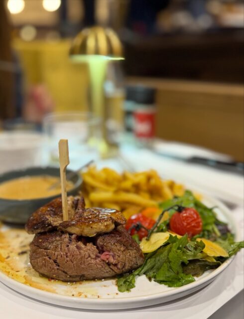 😍 Bonne nouvelle !!!!
Nous vous accueillons ce soir et également demain (midi & soir) exceptionnellement…!!!! 
À tout de suite..!!! 😋😍